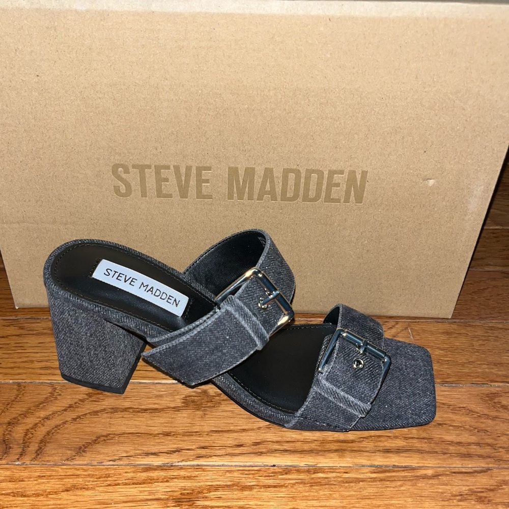 Steve Madden Menna Double Buckle Denim Sandals Black Denim Women’s Size 7 - Picture 3 of 14